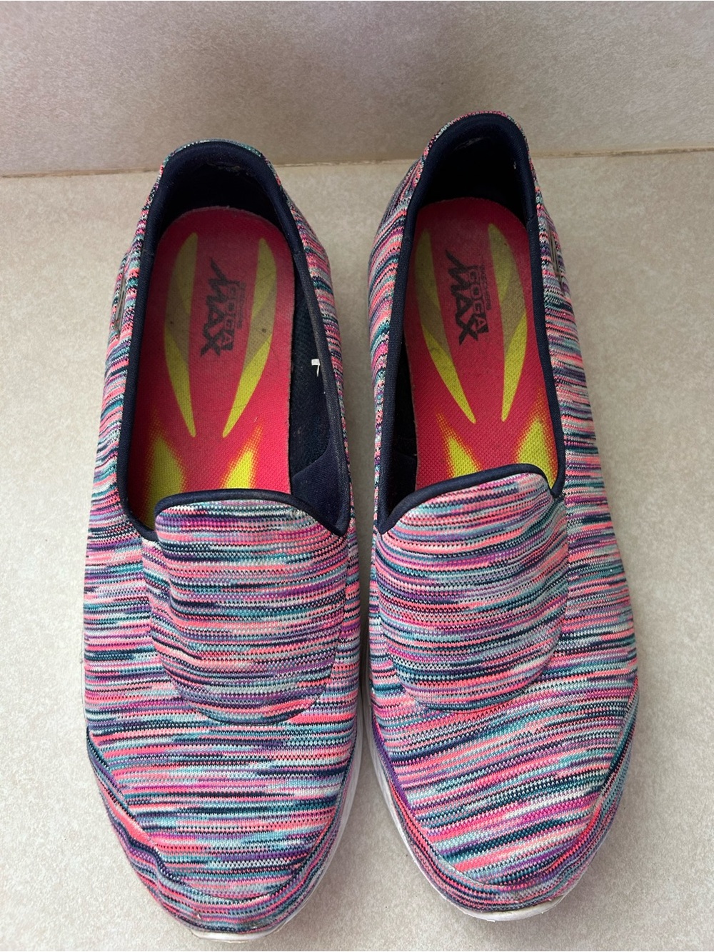 Skechers GO Walk 4-Merge slip-on shoes